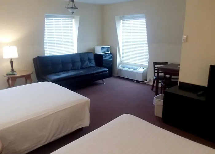 Willard Motels