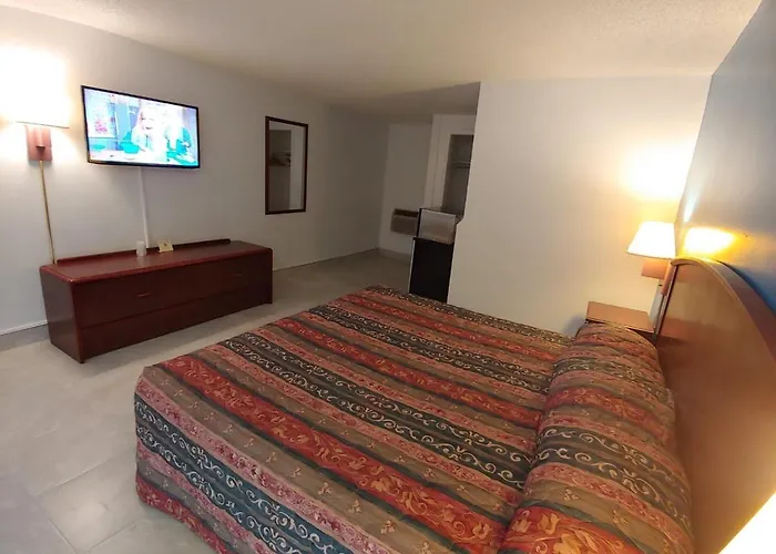 Silver Springs Motels