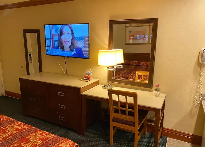 San Gabriel Motels